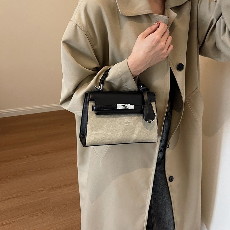 Retro Design Shoulder Messenger Bag