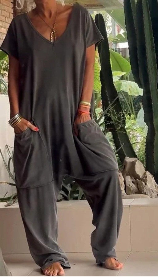 Solid Color And V-neck Oversized Pocket Jumpsuit